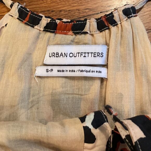 Urban Outfitters Leopard Romper   - Picture 3 of 5